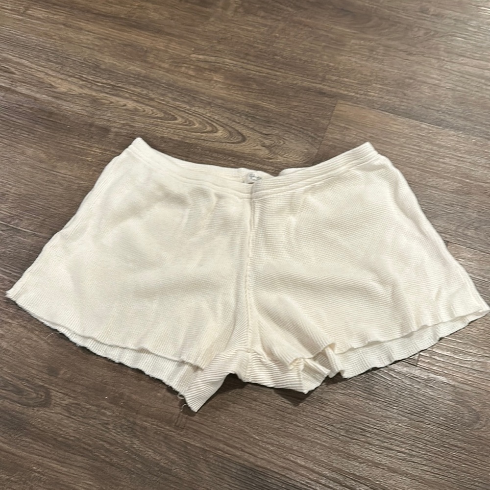 Brandy Melville shorts